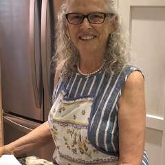 Leslie Daniels